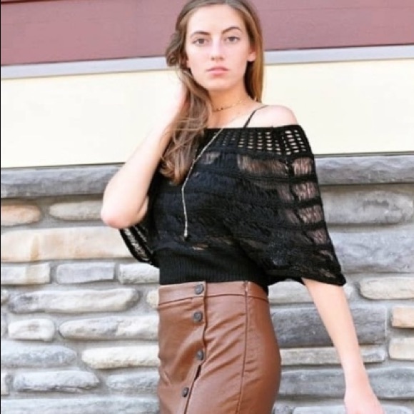 Black off shoulder cropped crocheted knit top Small S Large L - Picture 5 of 6